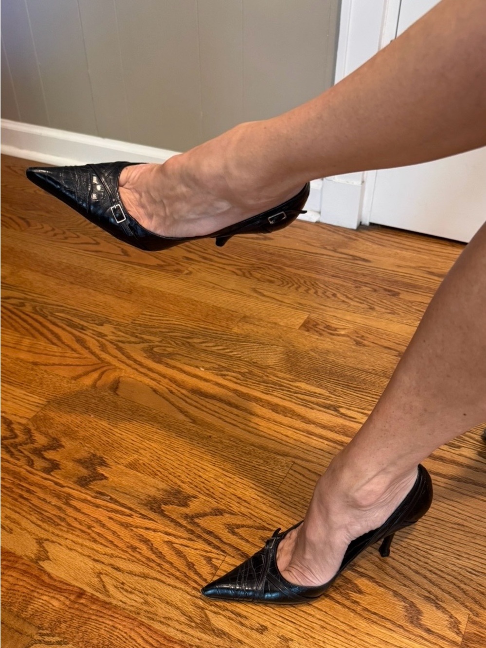 Charles David Black Pointed Leather Buckle Pumps